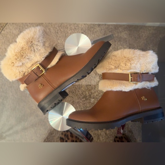 New Lauren Ralph Lauren Fur-Lined Ankle Boots - Picture 8 of 8